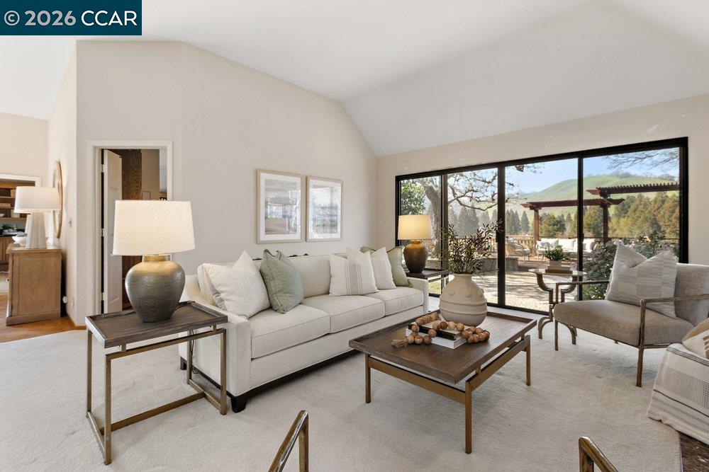 182 Golden Ridge Road