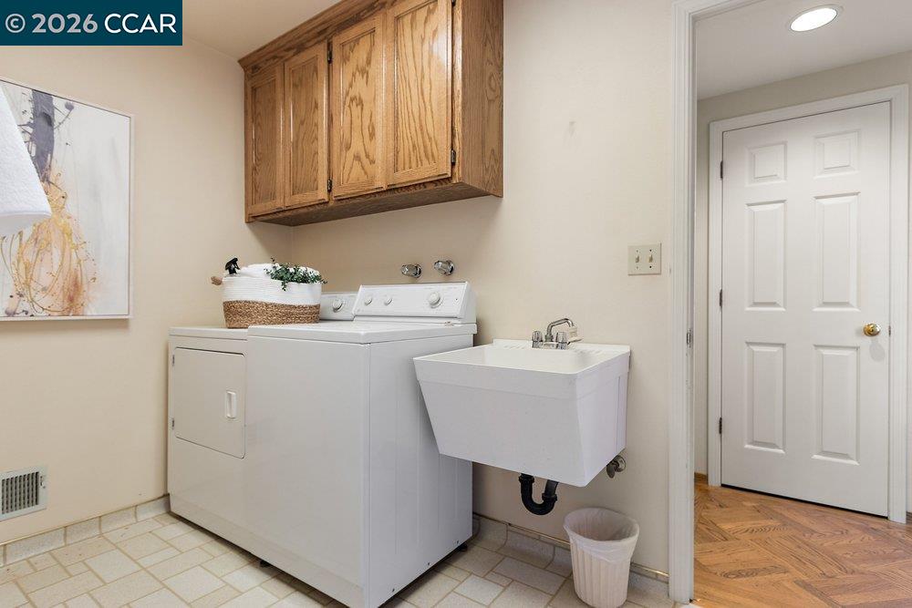 182 Golden Ridge Road