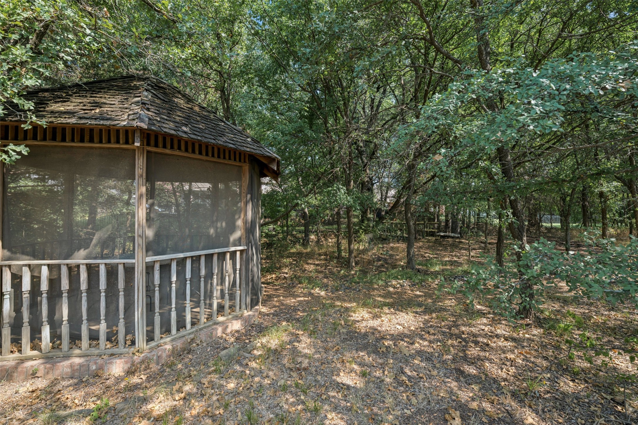 305 Canyon Lake Drive