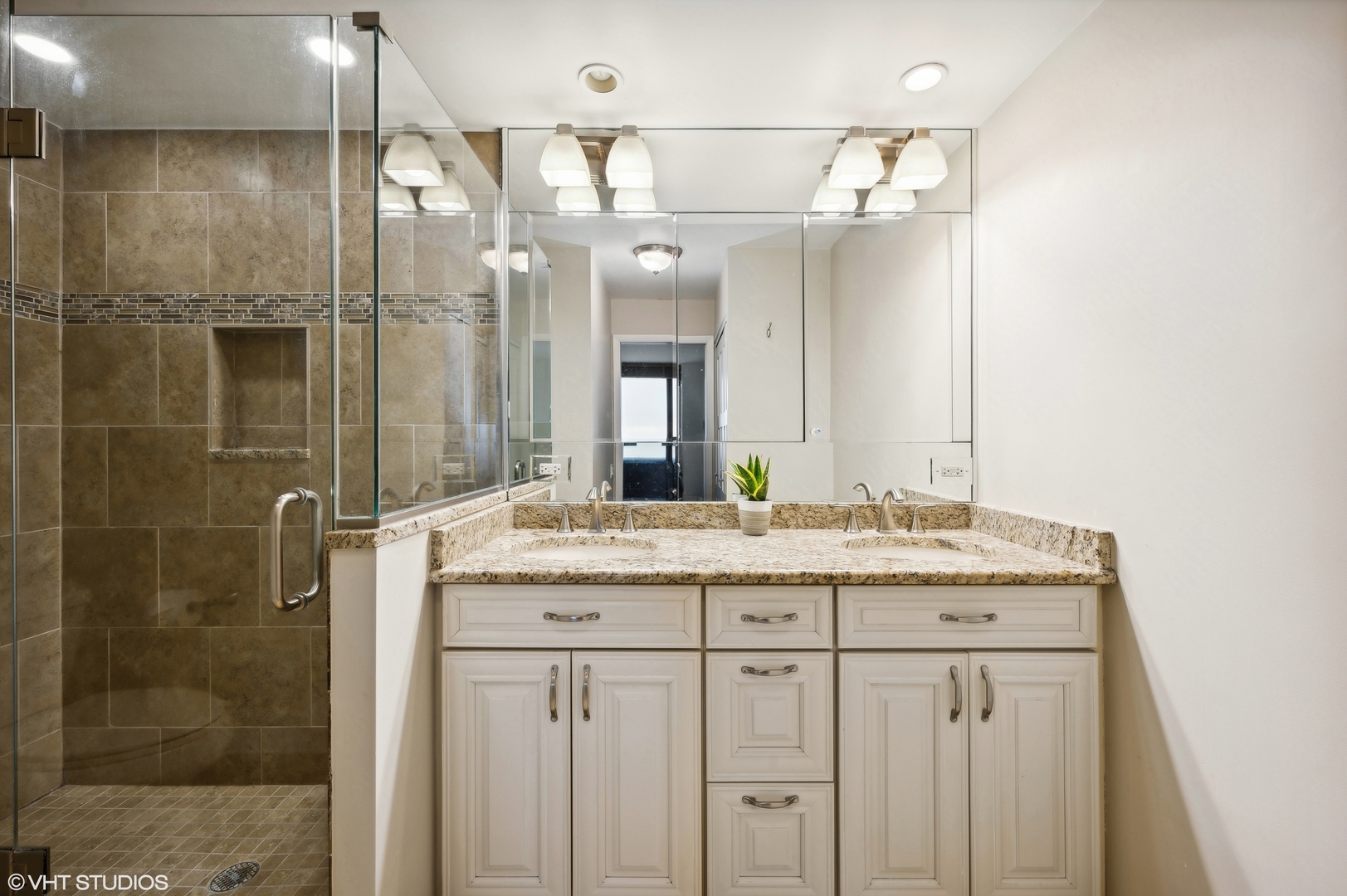 1030 N State Street Unit: 42B