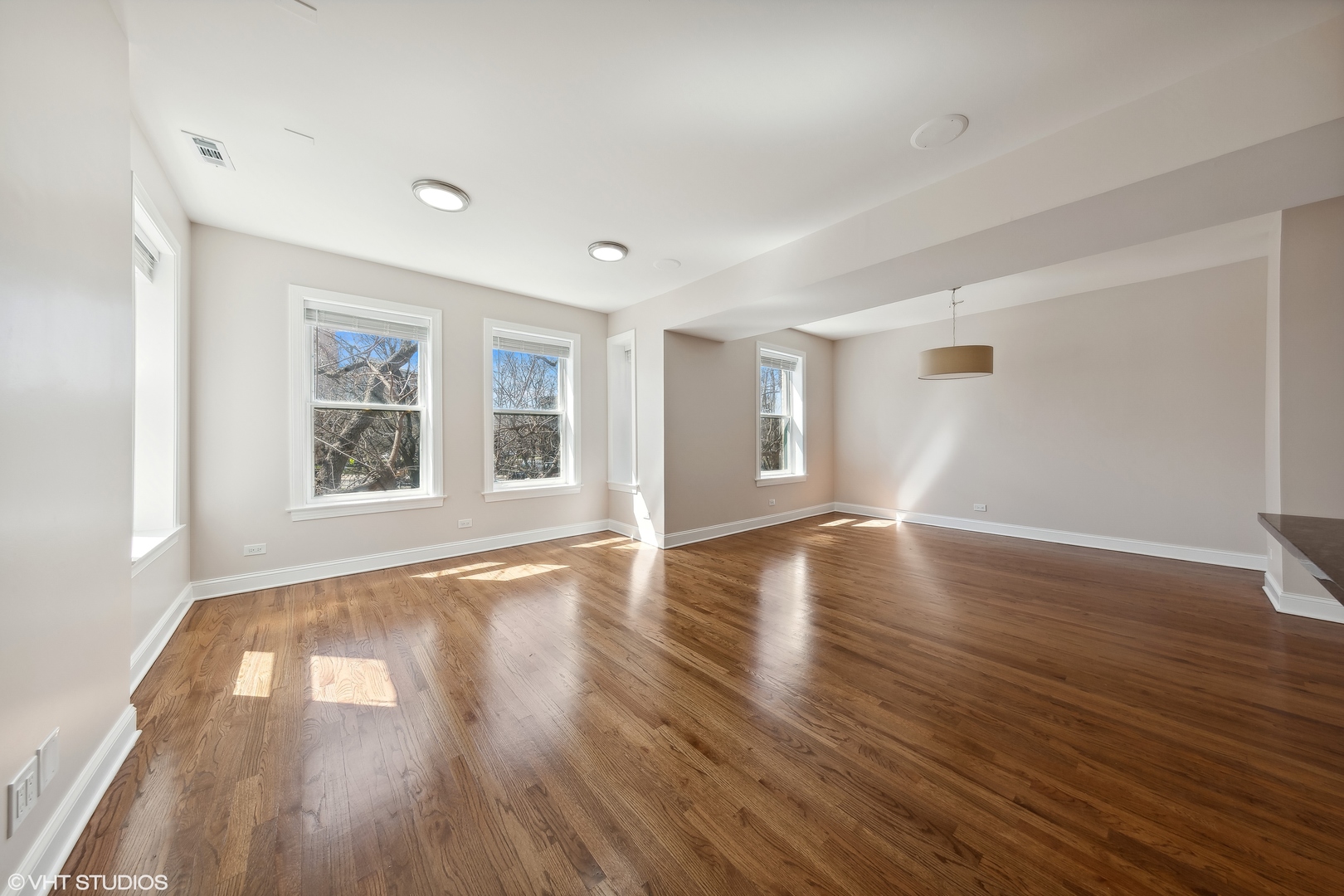 1523 N Wicker Park Avenue Unit: 2