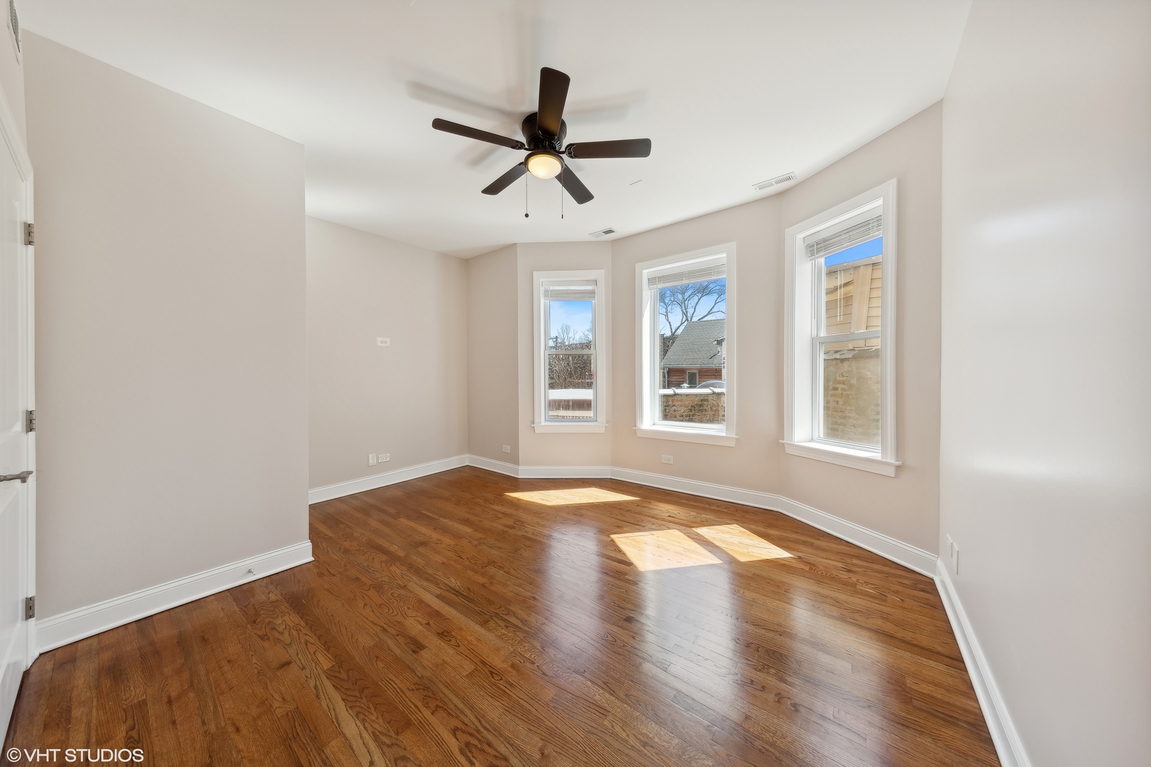 1523 N Wicker Park Avenue Unit: 2