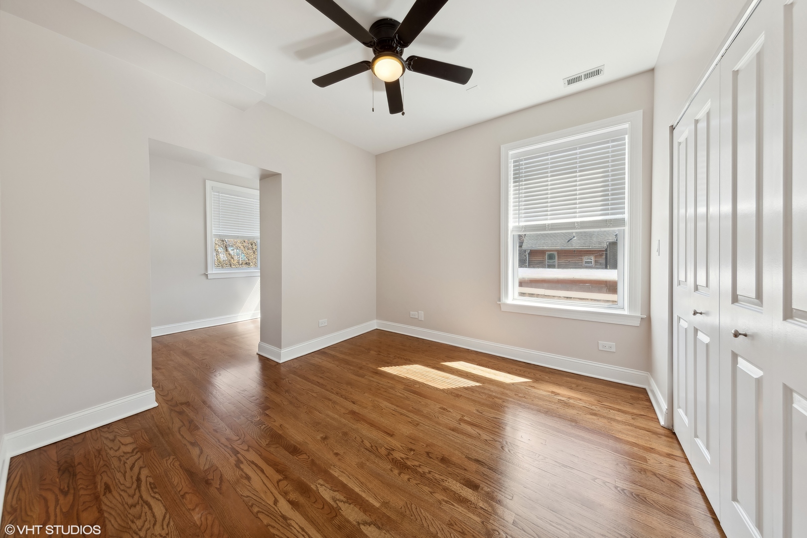 1523 N Wicker Park Avenue Unit: 2