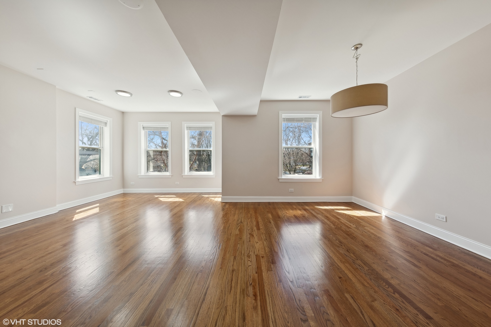 1523 N Wicker Park Avenue Unit: 2