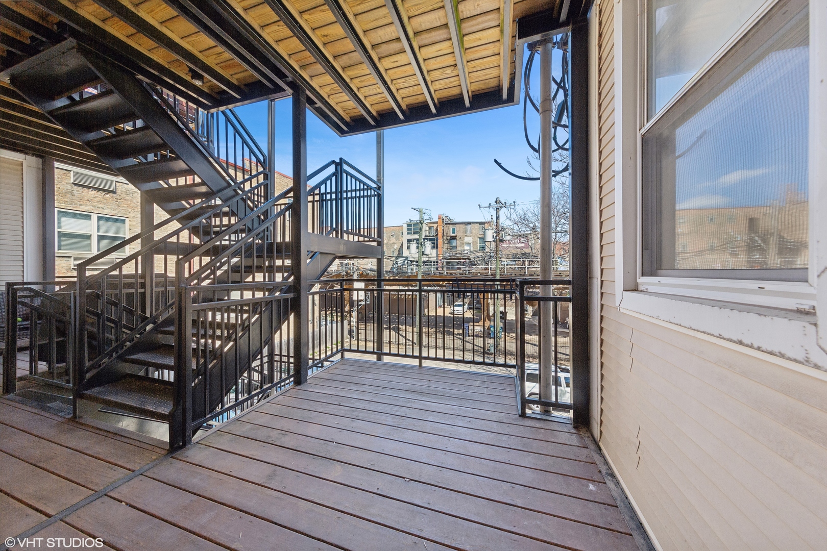 1523 N Wicker Park Avenue Unit: 2