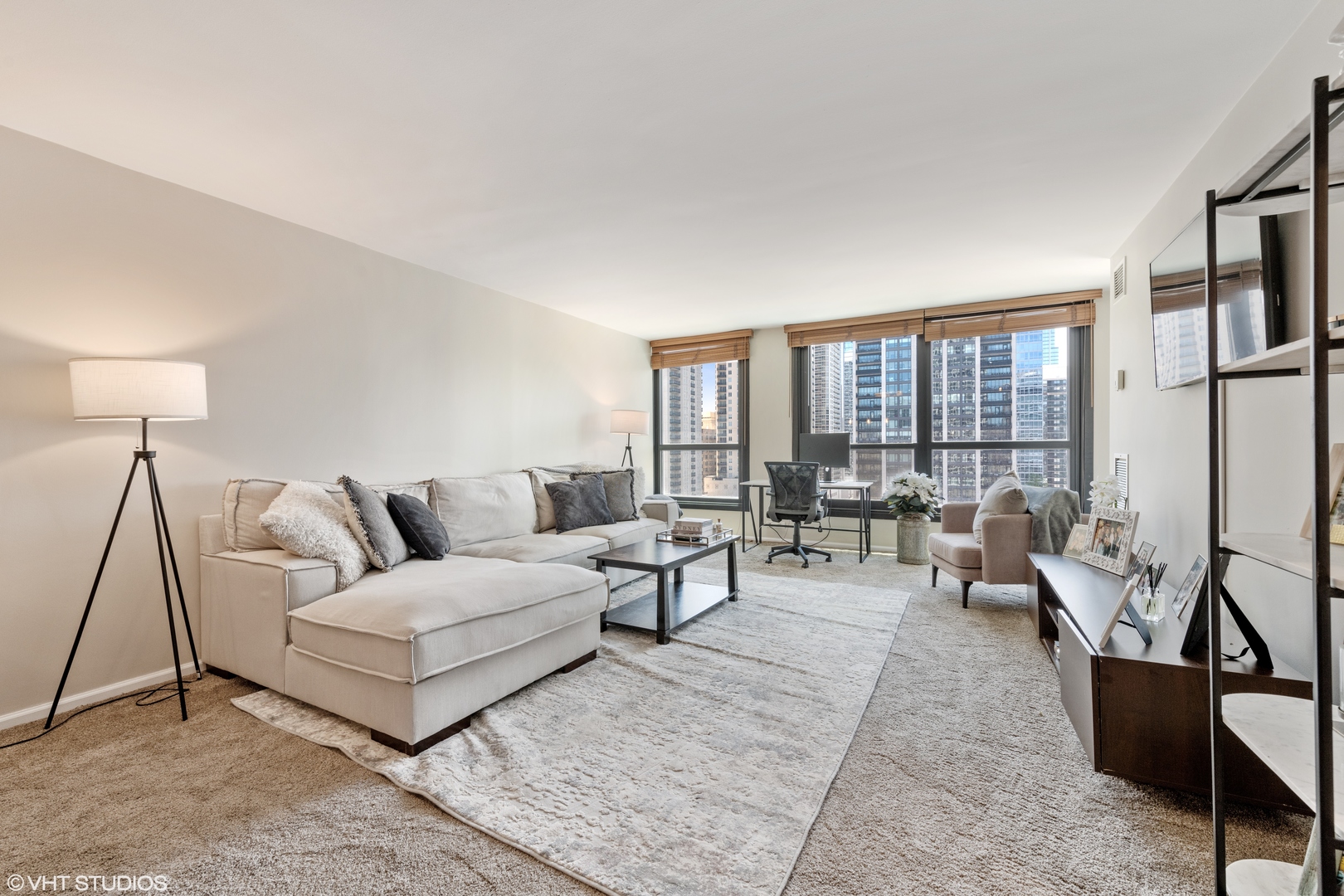 1030 N STATE Street Unit: 9K