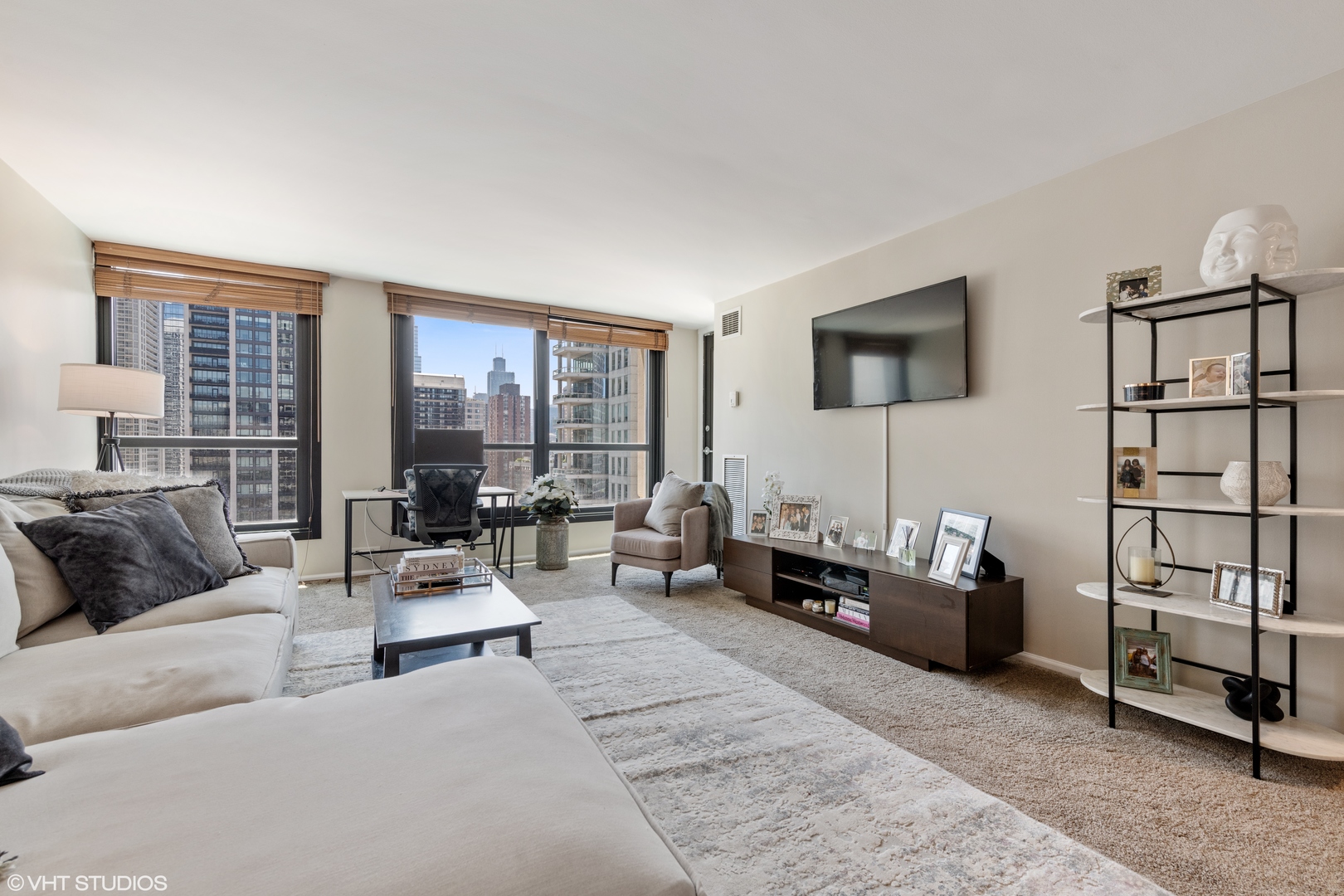 1030 N STATE Street Unit: 9K