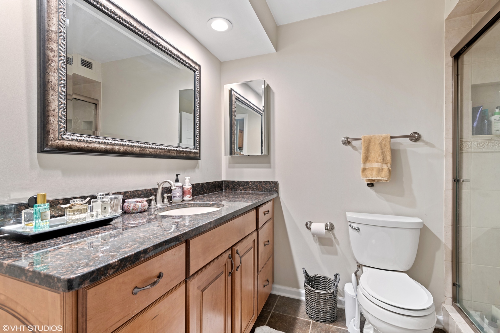 1030 N STATE Street Unit: 9K
