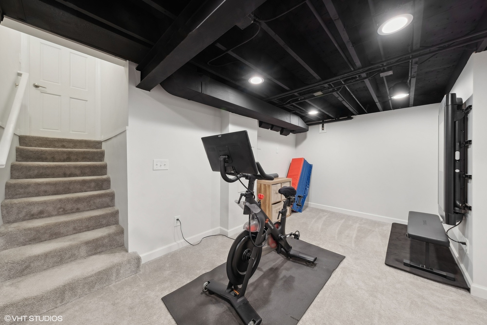 1200 Arbor Vitae Road