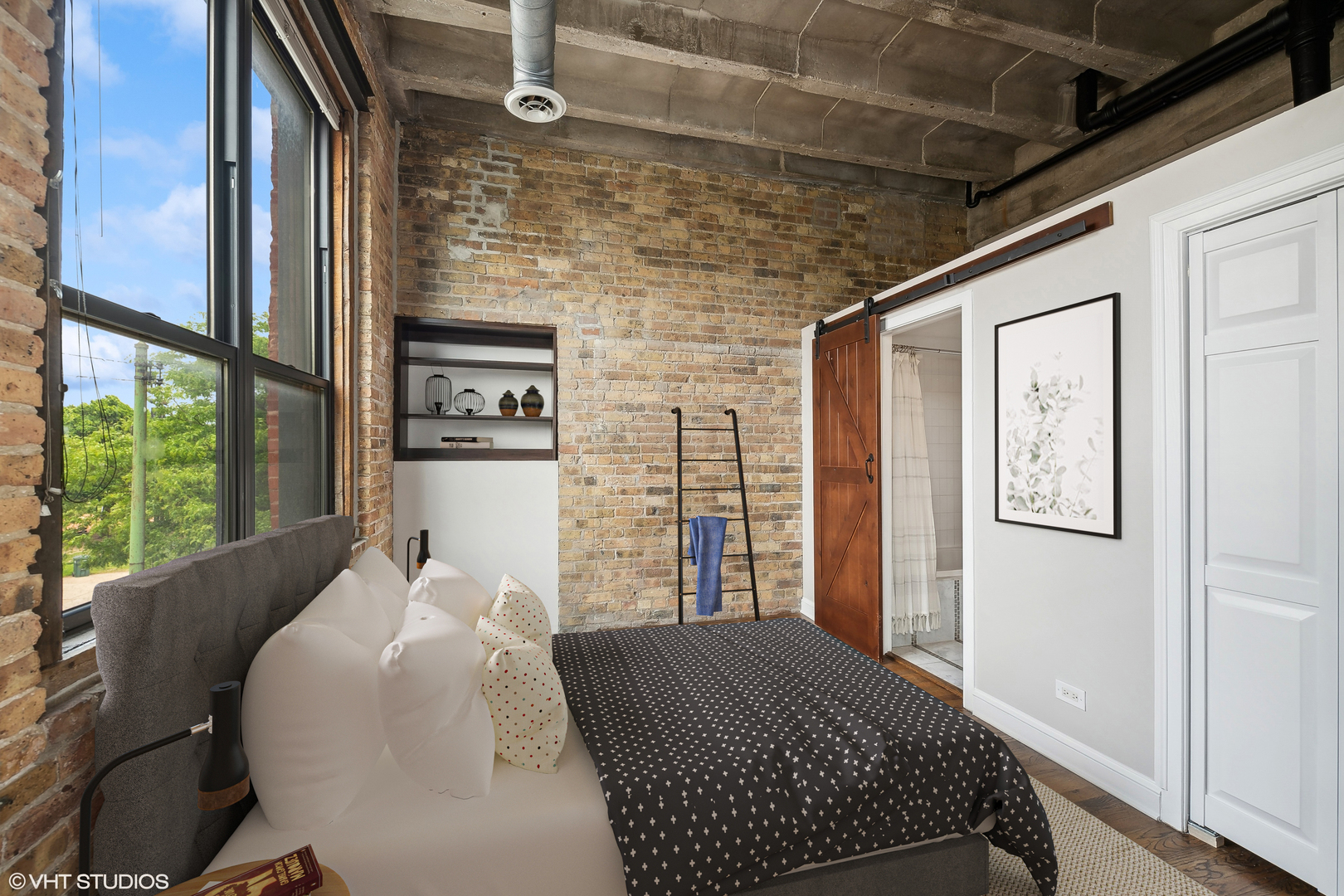 2525 N SHEFFIELD Avenue Unit: 2A