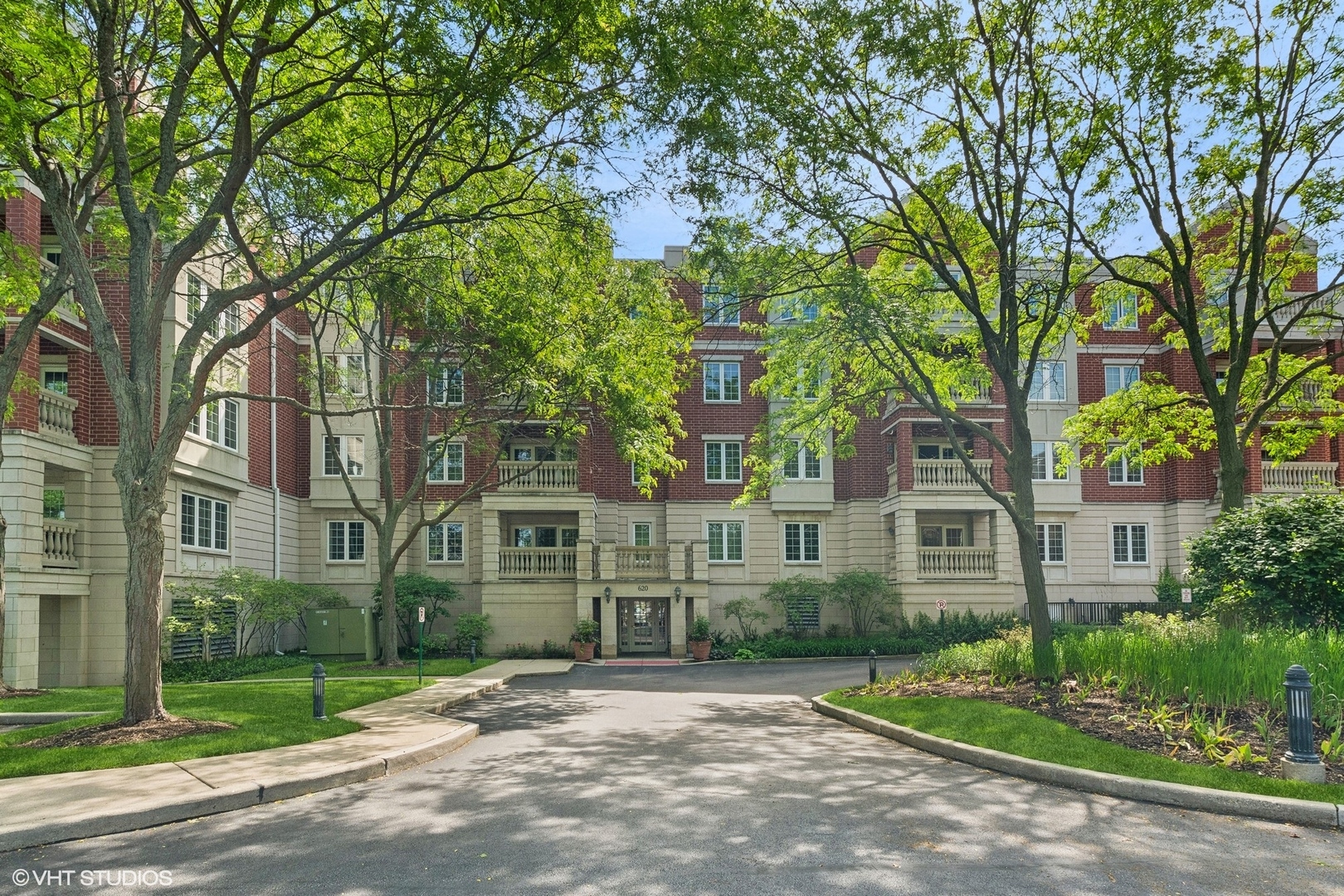620 Homewood Avenue Unit: 102