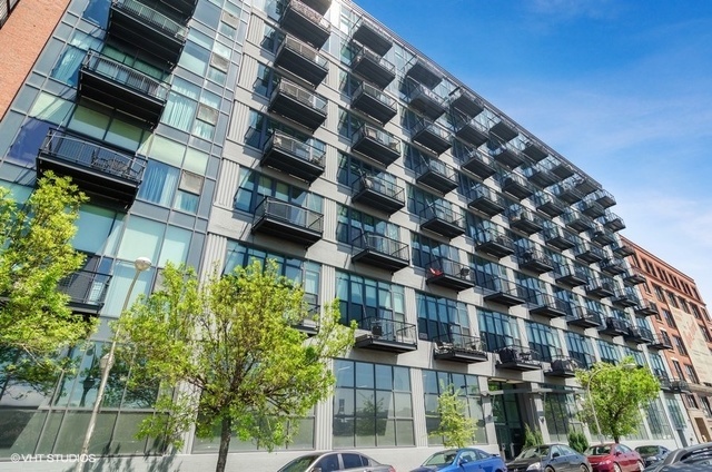 1224 W Van Buren Street Unit: 426