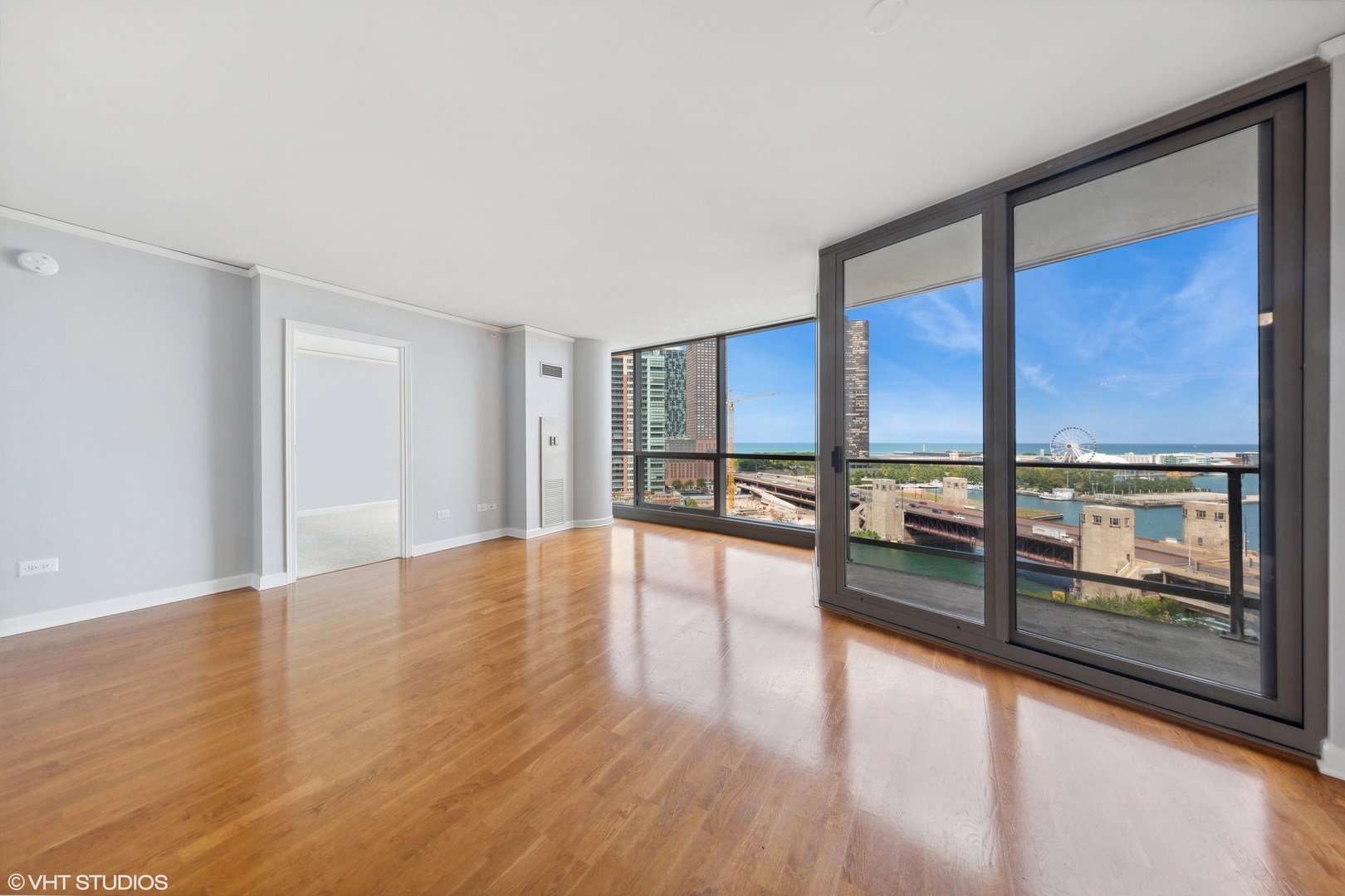 420 E WATERSIDE Drive Unit: 1013