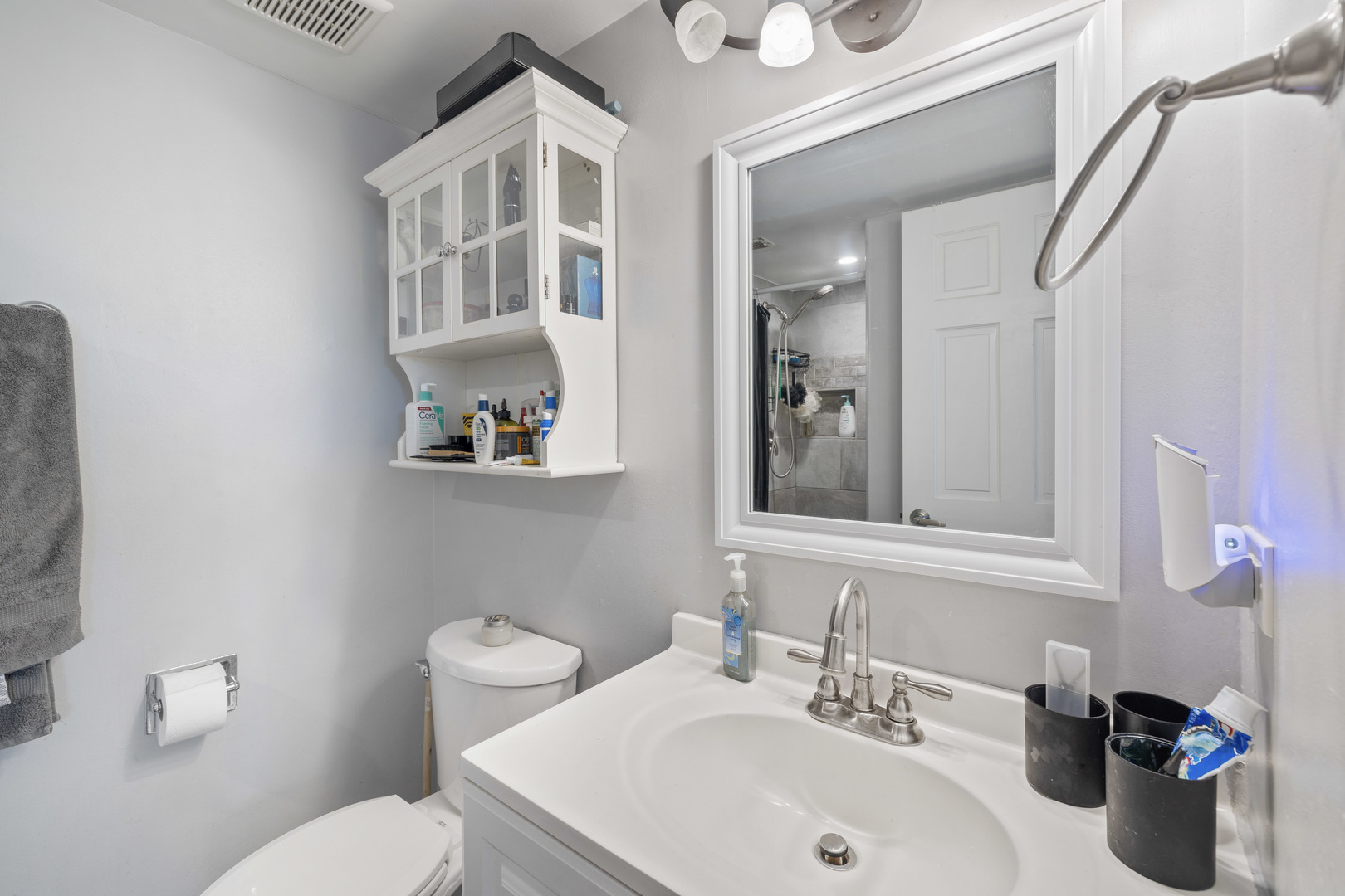 9654 Nottingham Avenue Unit: 2D
