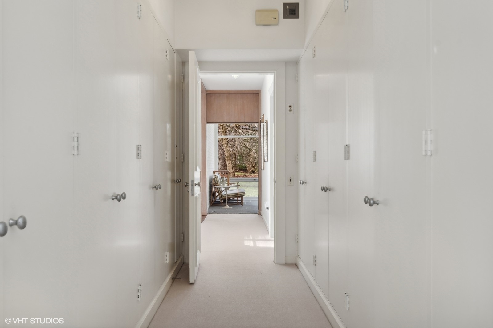 155 S Deere Park Drive