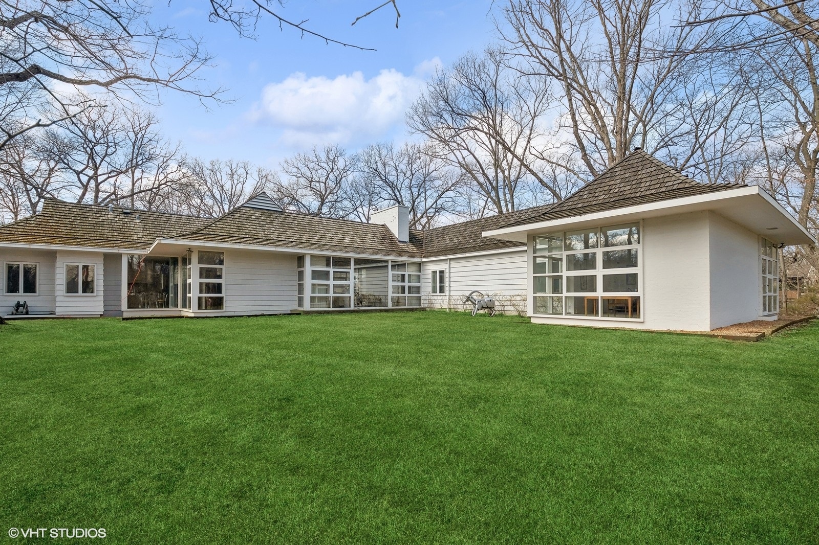 155 S Deere Park Drive