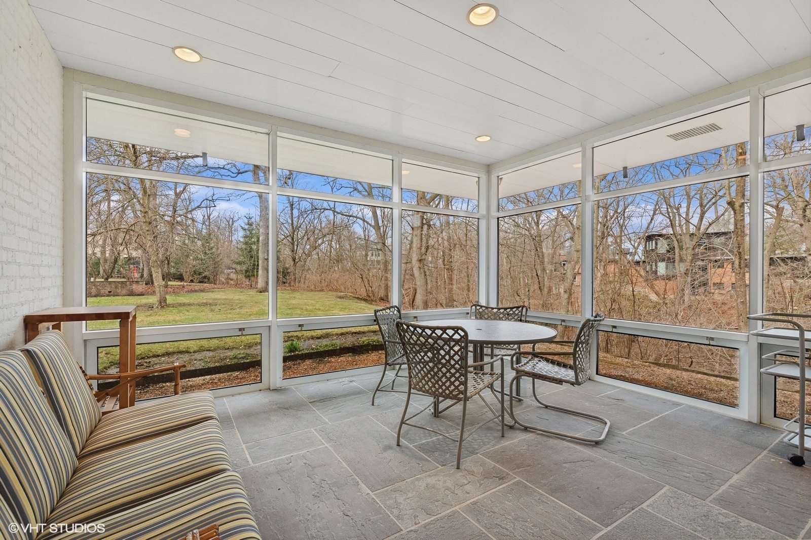 155 S Deere Park Drive