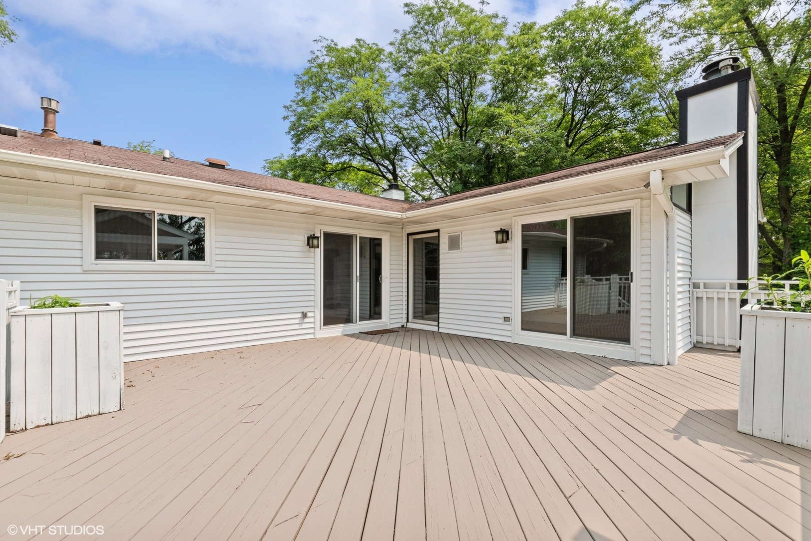 16 Red Oak Lane