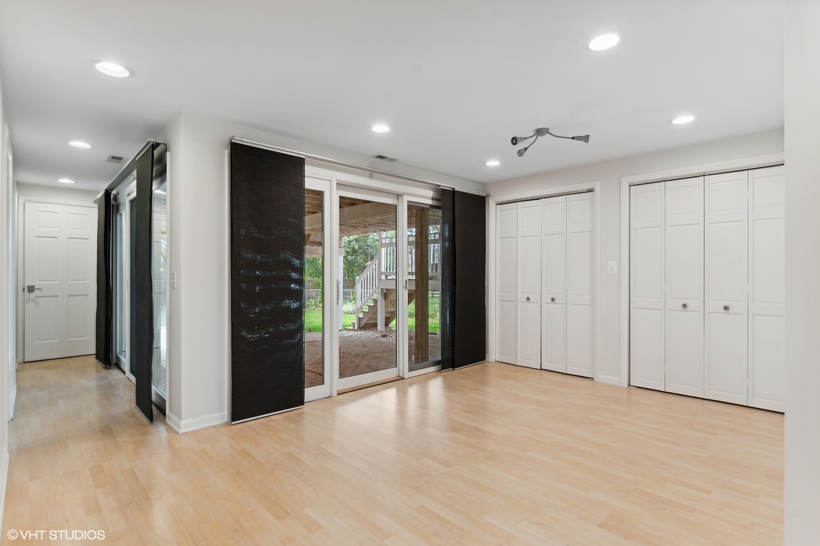16 Red Oak Lane