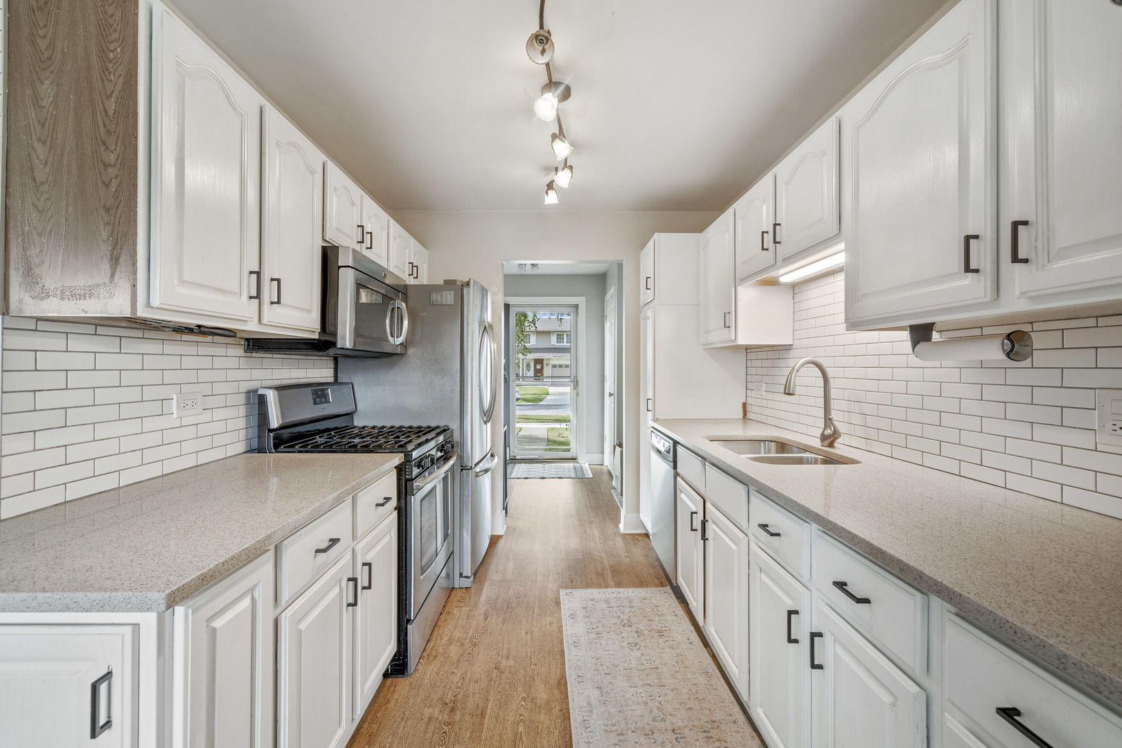732 Sandy Lane