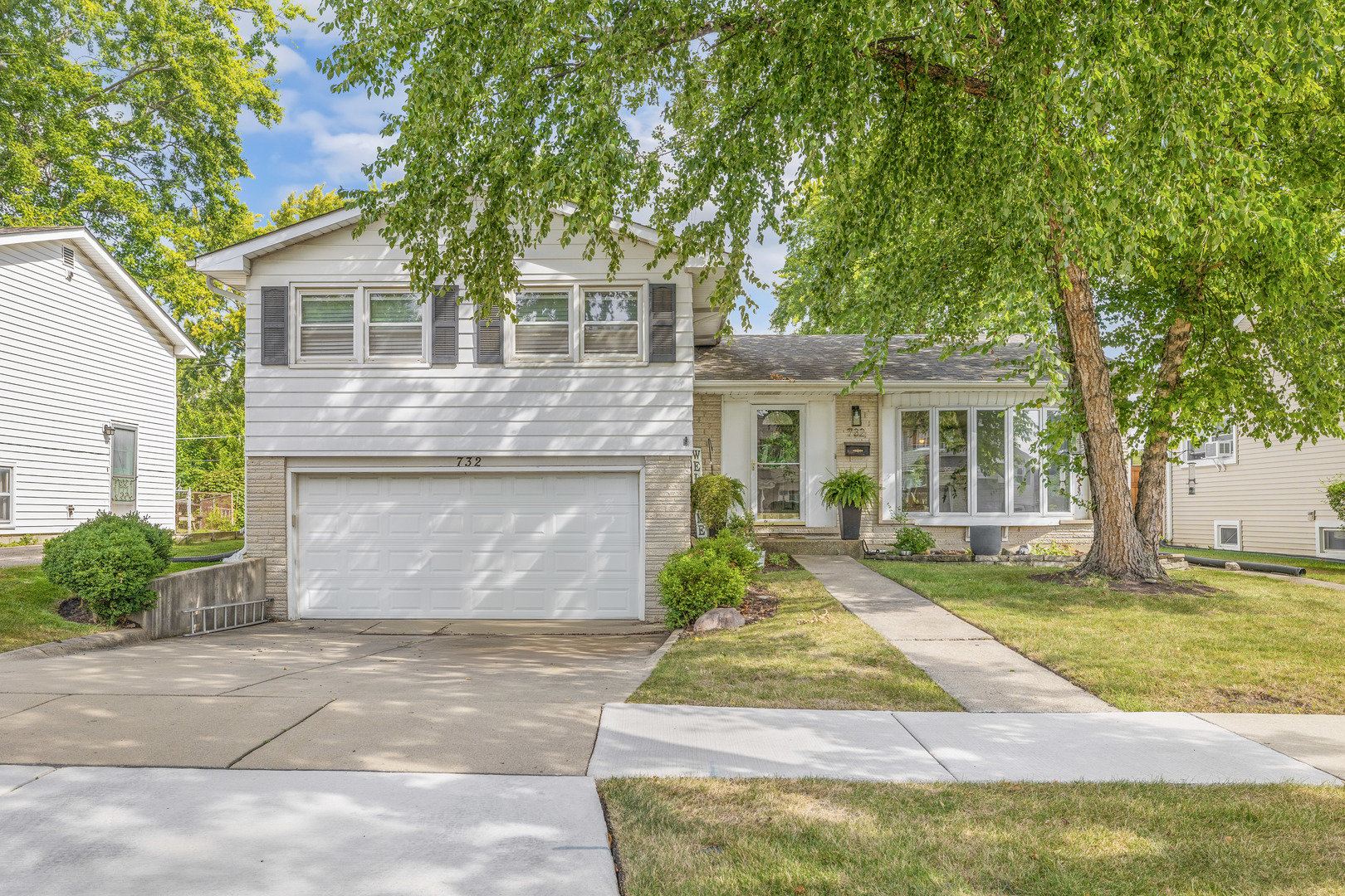 732 Sandy Lane