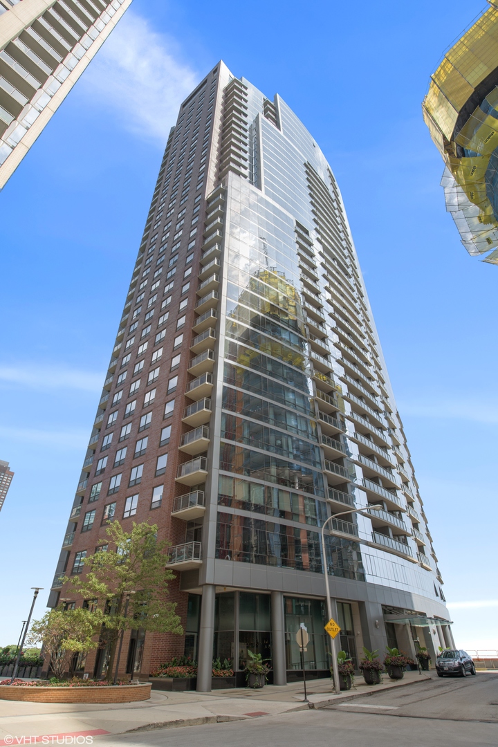 450 E Waterside Drive Unit: 1411