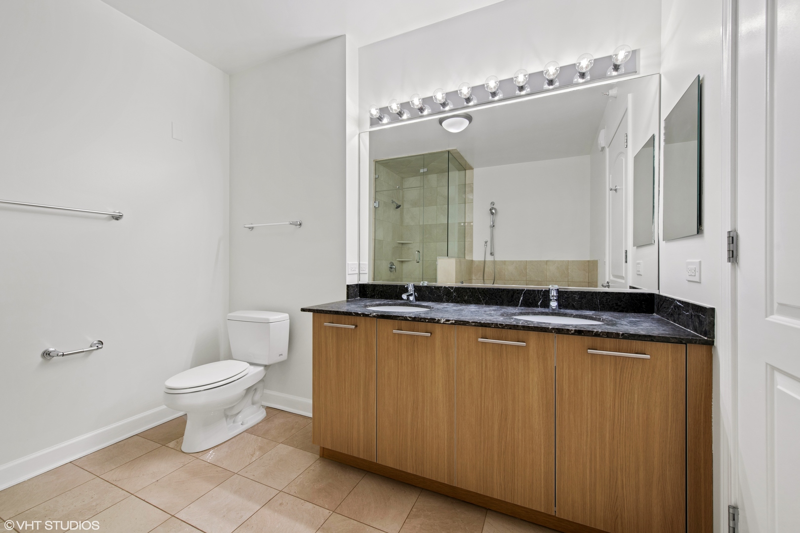 450 E Waterside Drive Unit: 1411