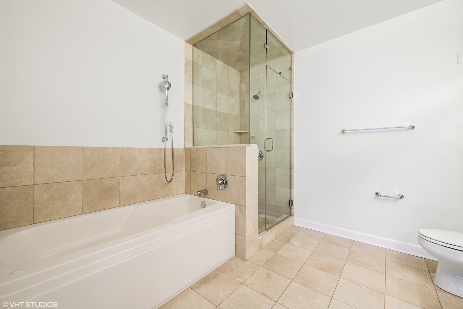 450 E Waterside Drive Unit: 1411