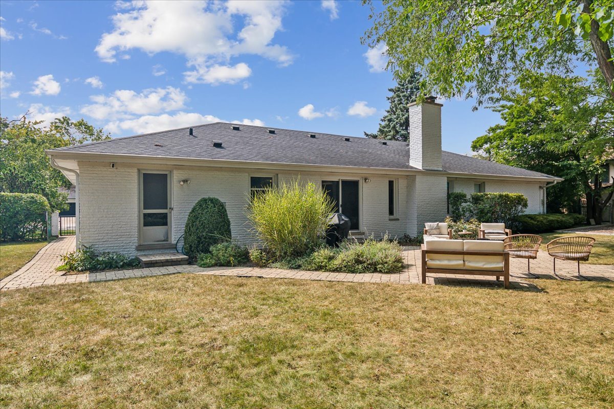 3502 Prestwick Lane