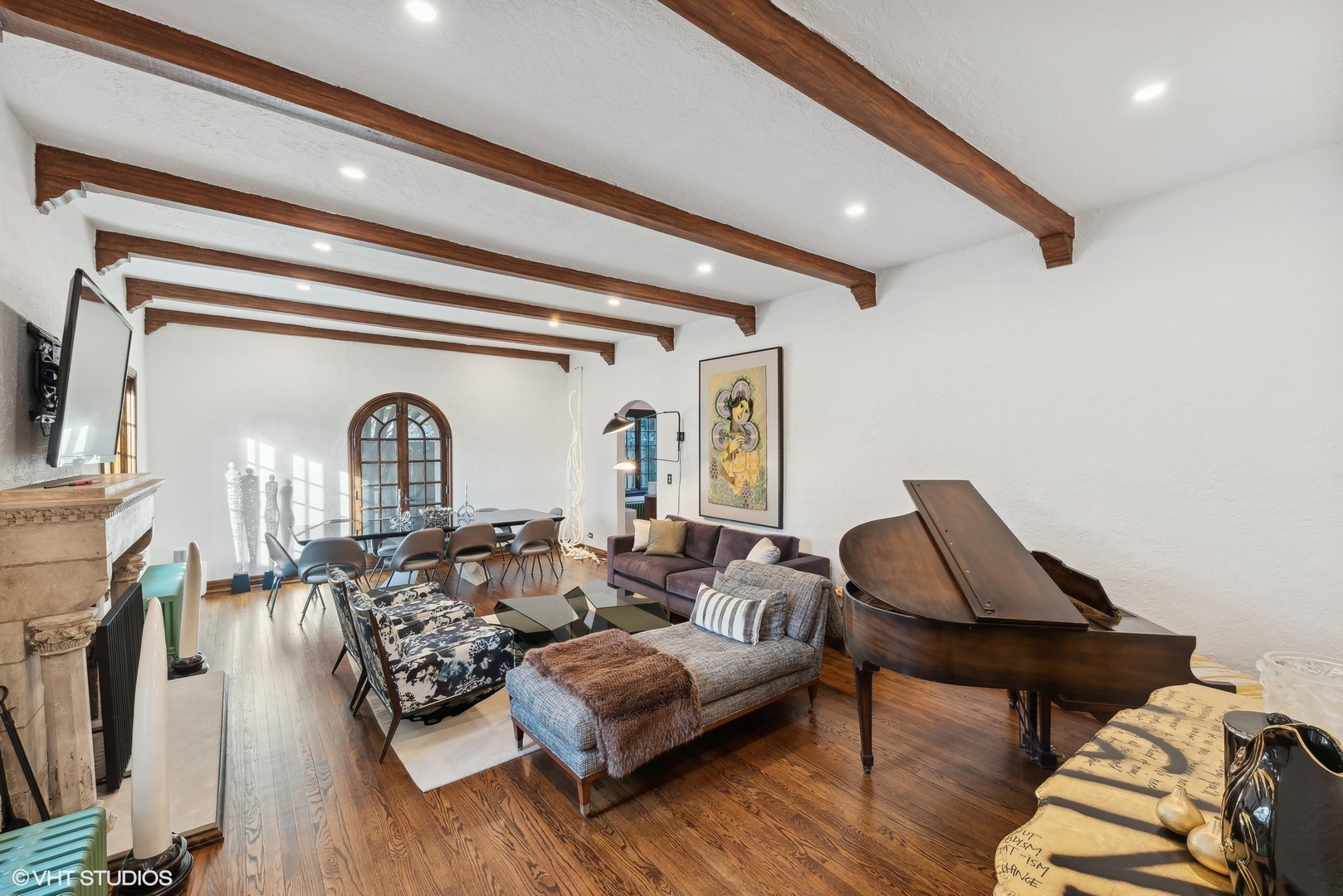 1001 Wildwood Lane