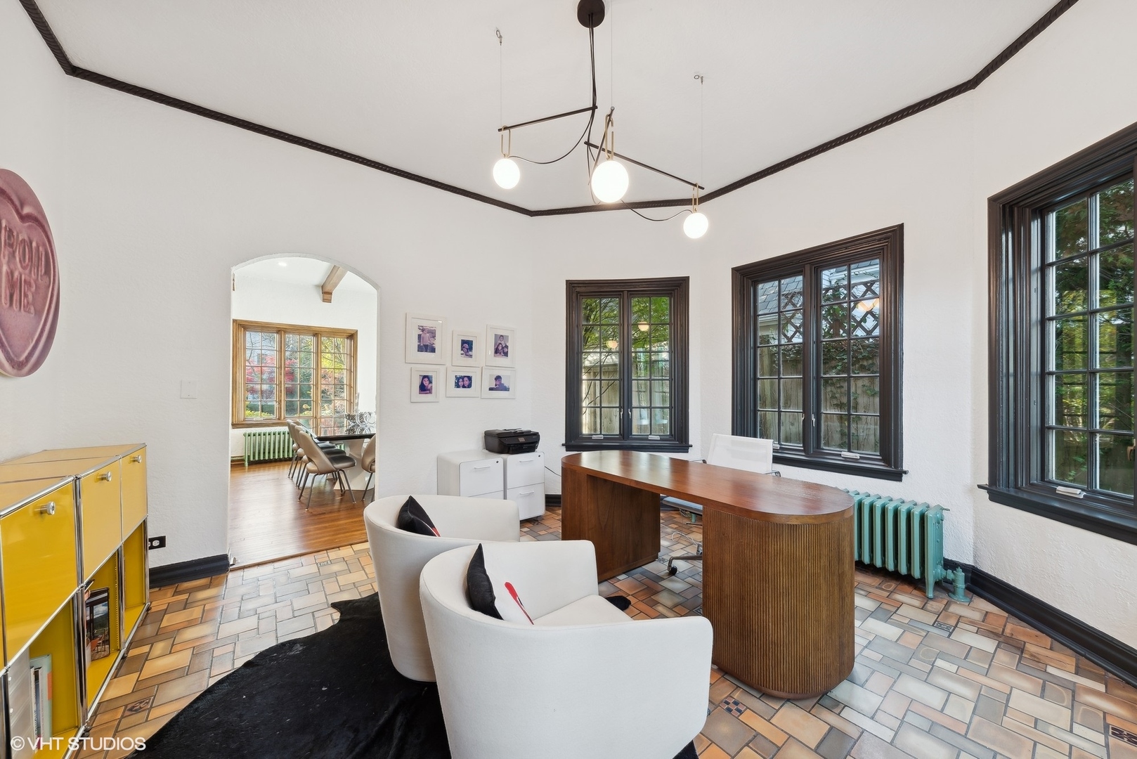 1001 Wildwood Lane