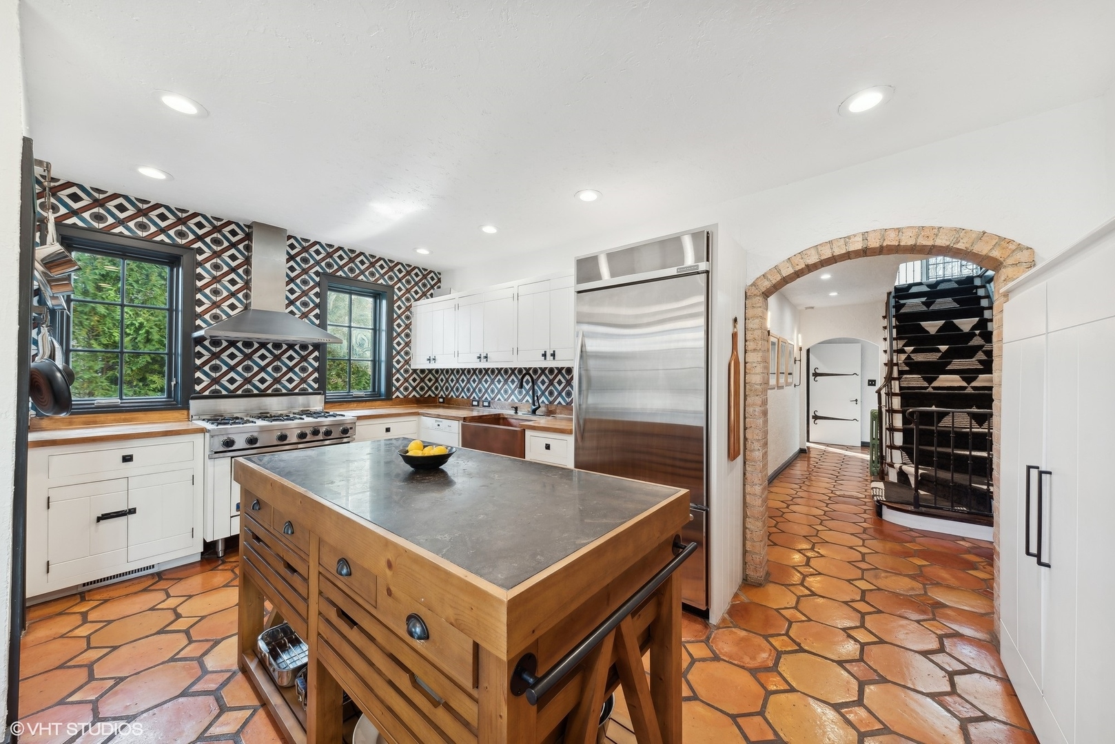 1001 Wildwood Lane