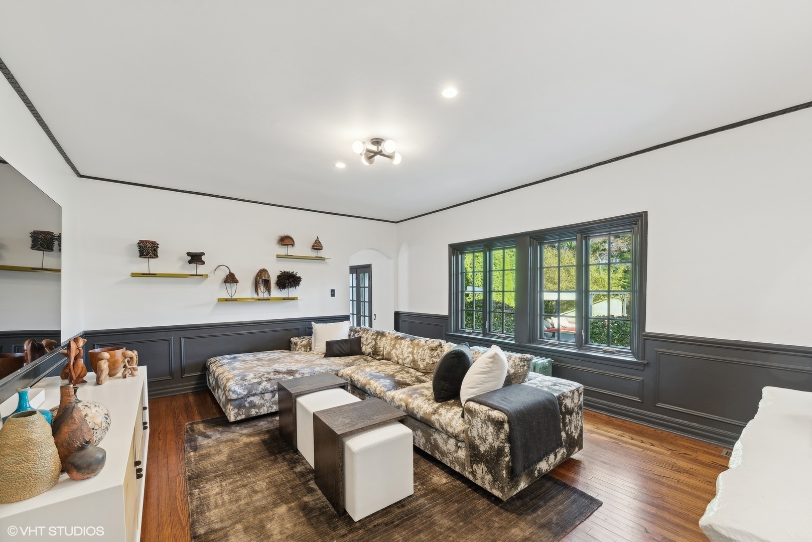 1001 Wildwood Lane