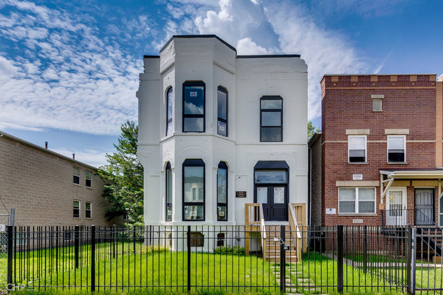 2309 W Monroe Street