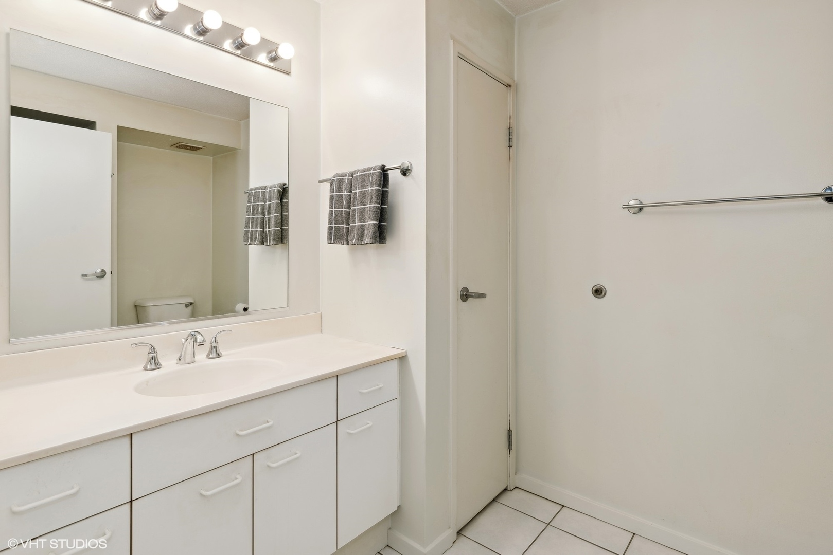 1580 Sherman Avenue Unit: 1104