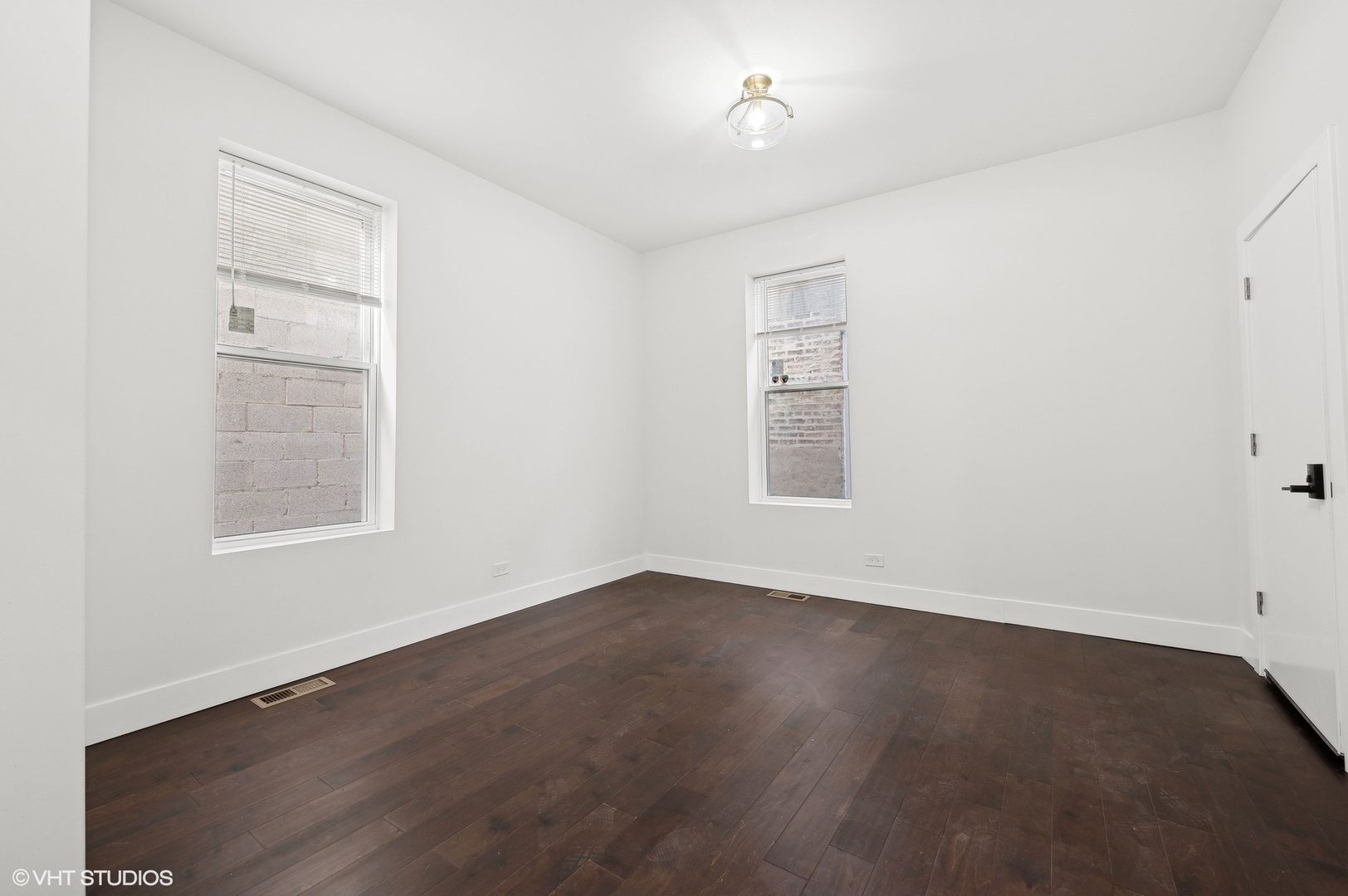 2313 W Fullerton Avenue Unit: 1