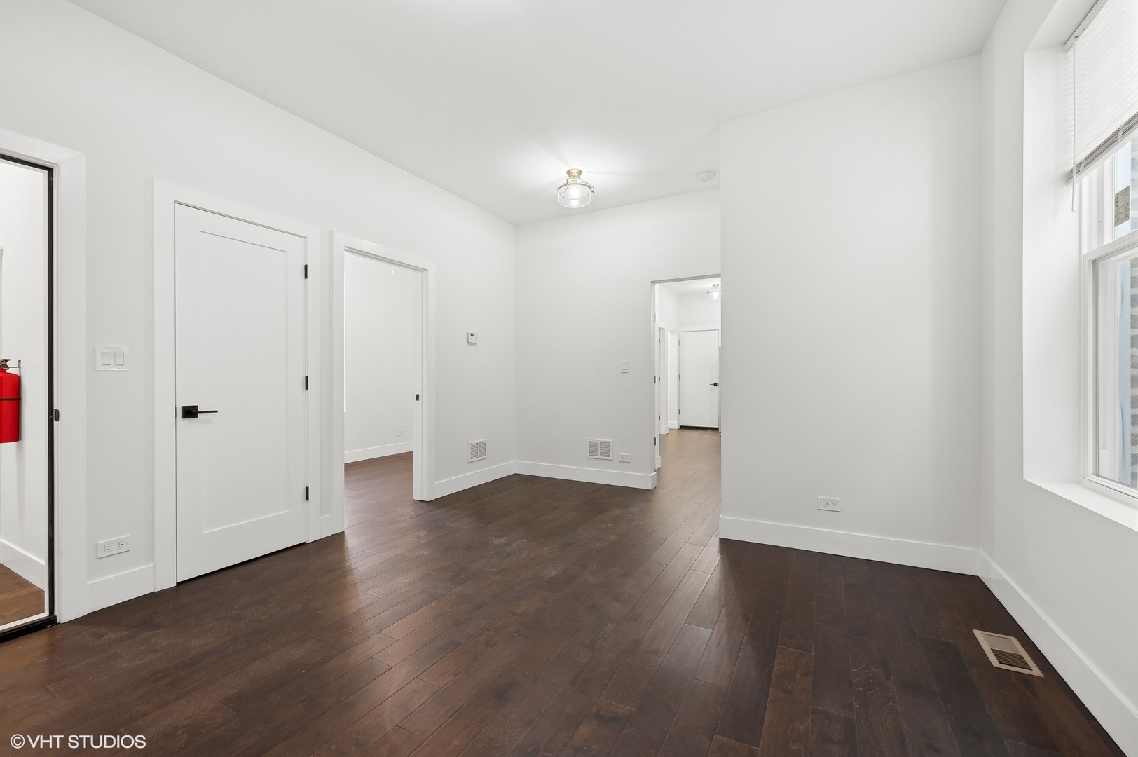 2313 W Fullerton Avenue Unit: 1