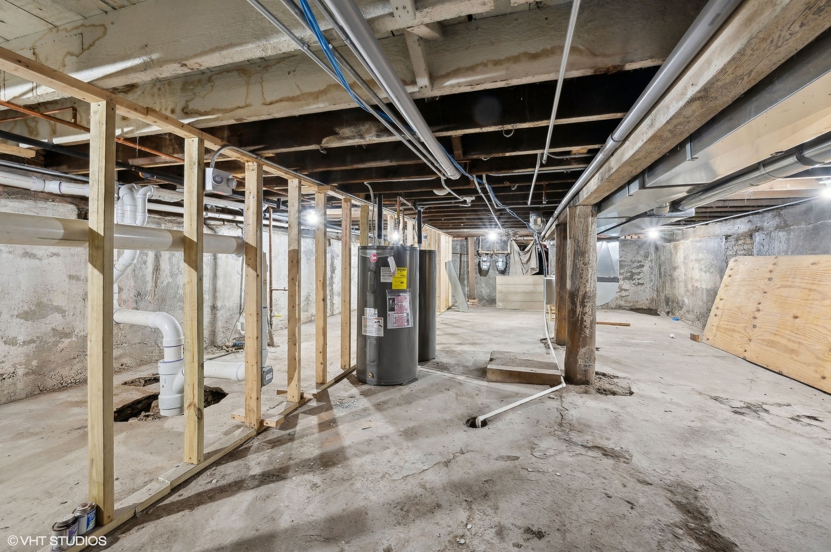 2313 W Fullerton Avenue Unit: 1