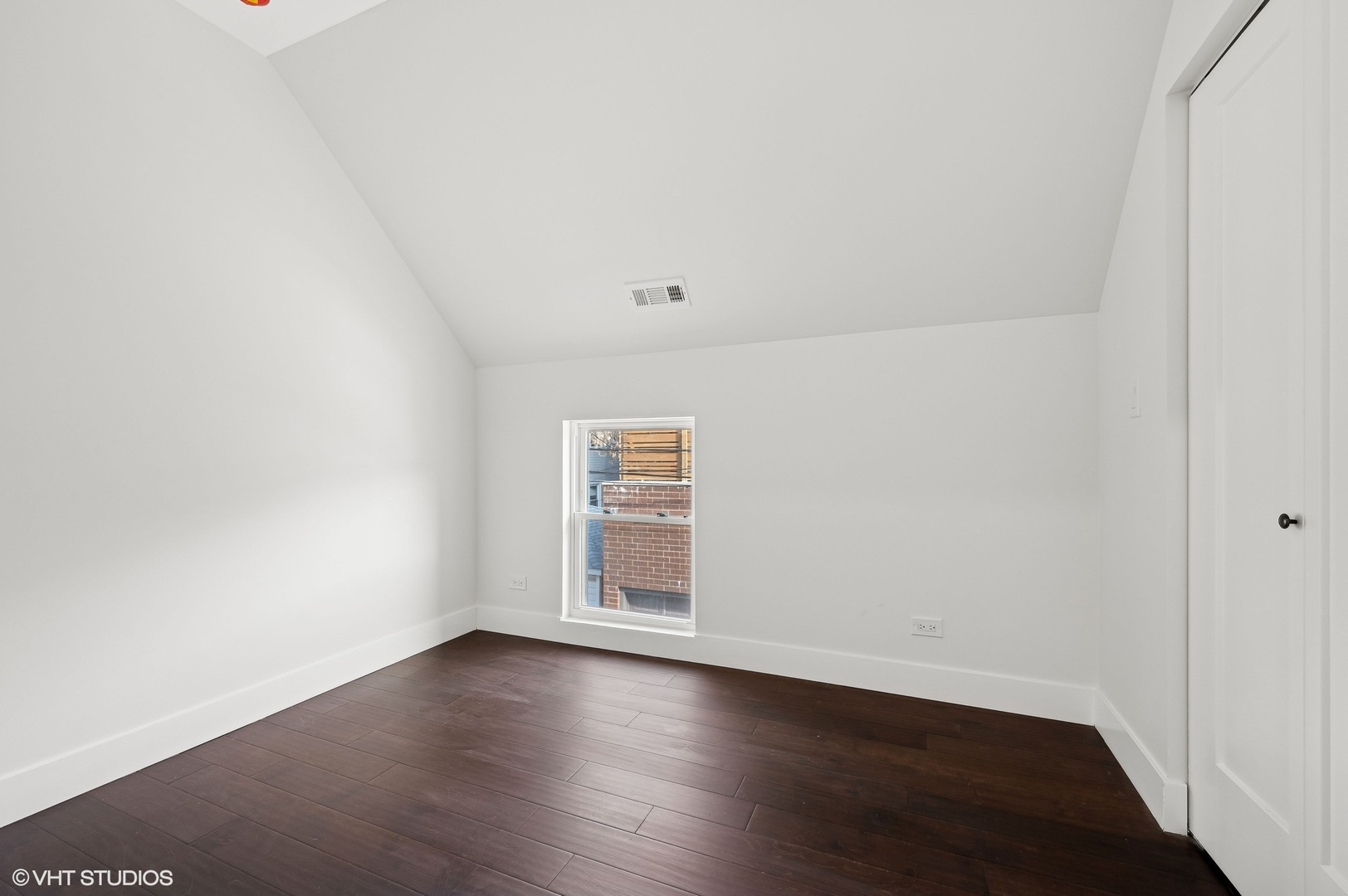 2313 W Fullerton Avenue Unit: 2