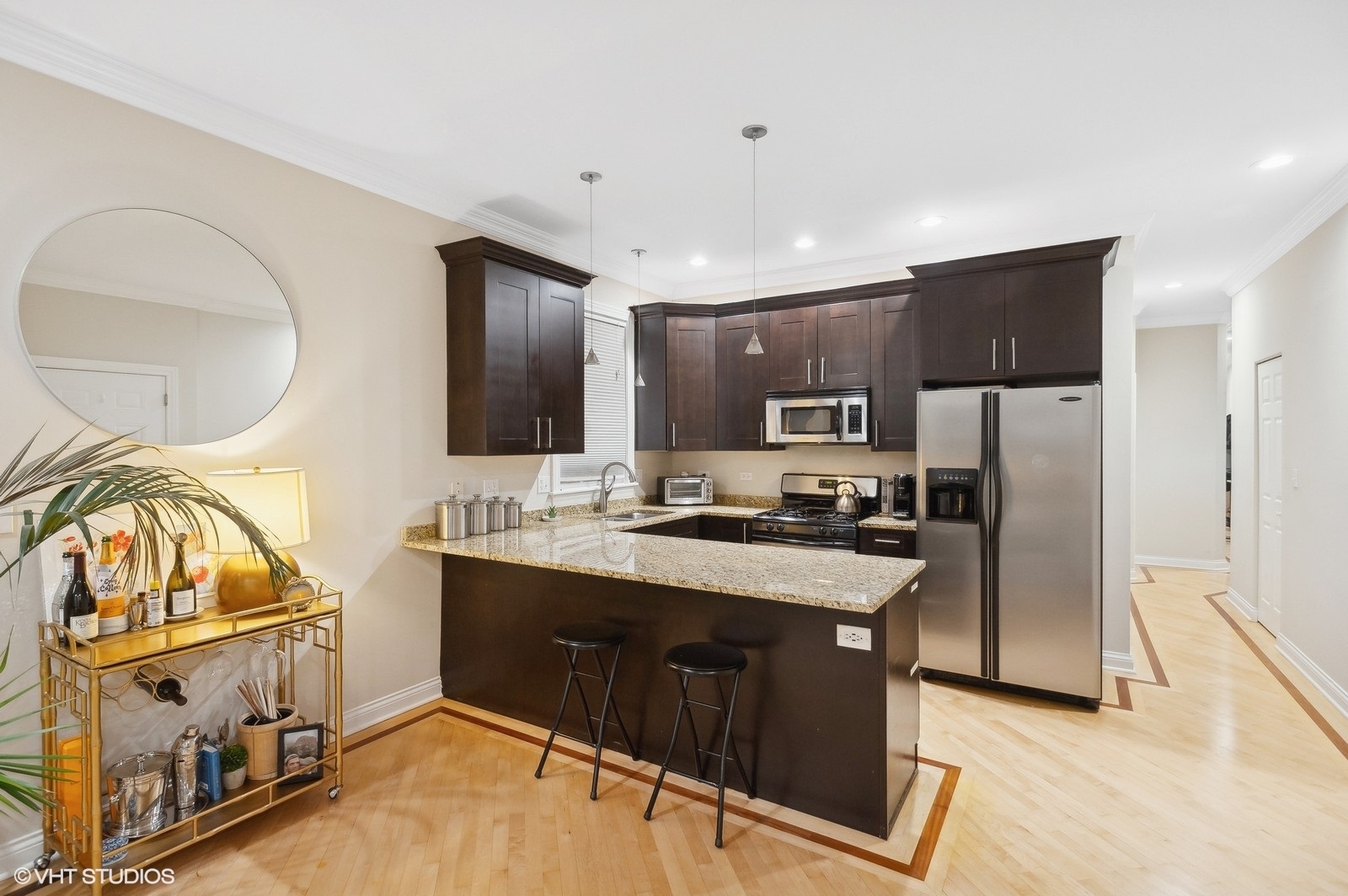1849 W ARMITAGE Avenue Unit: 2
