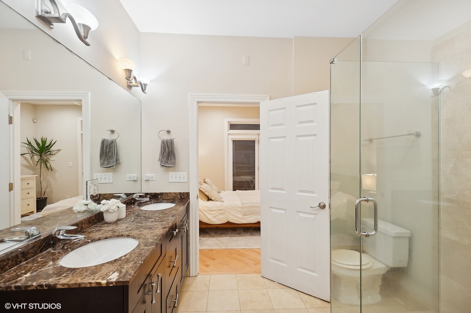 1849 W ARMITAGE Avenue Unit: 2