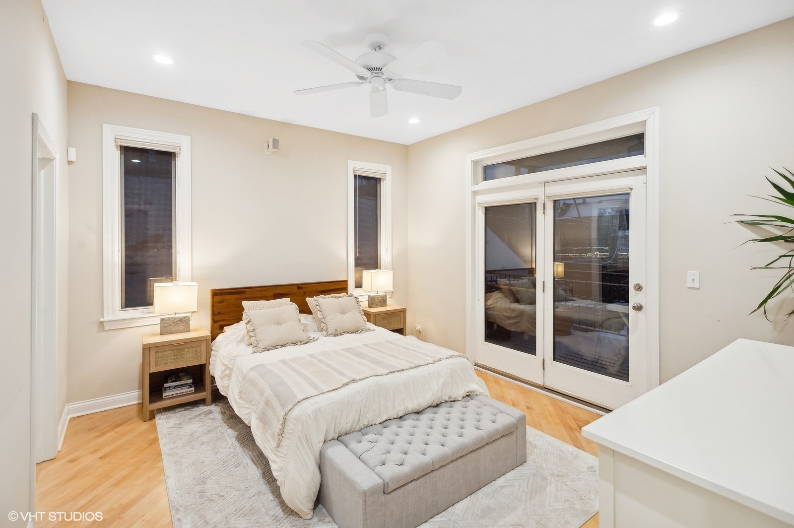 1849 W ARMITAGE Avenue Unit: 2