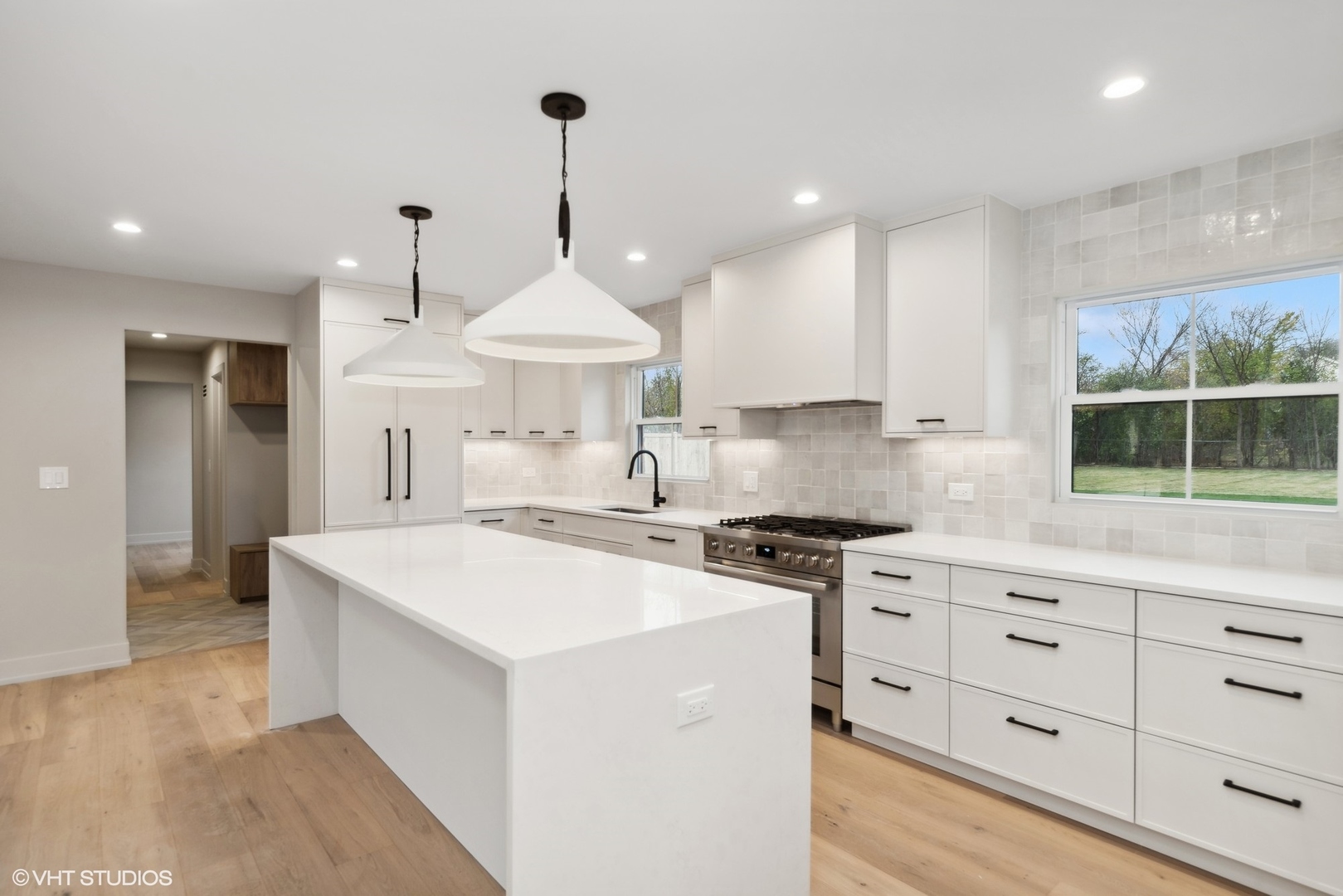 2097 Magnolia Lane