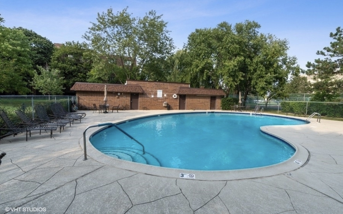 1175 Lake Cook Road Unit: 410