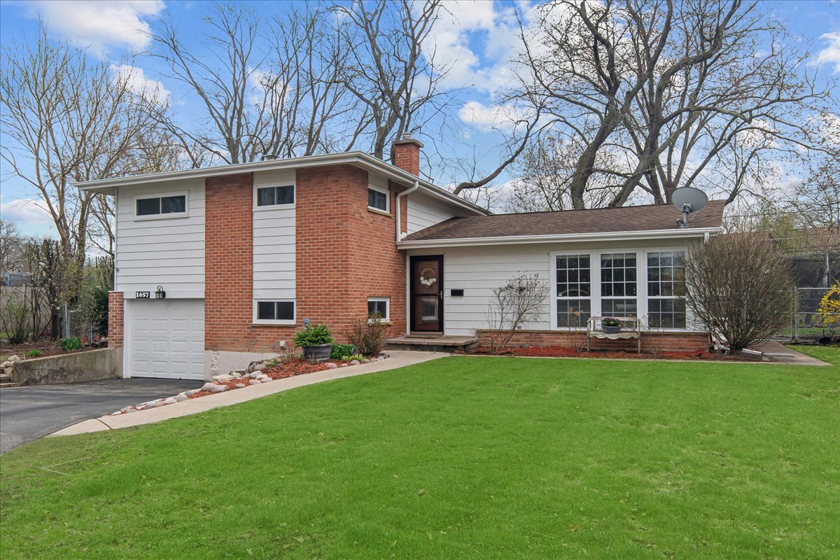 1657 Cranshire Court