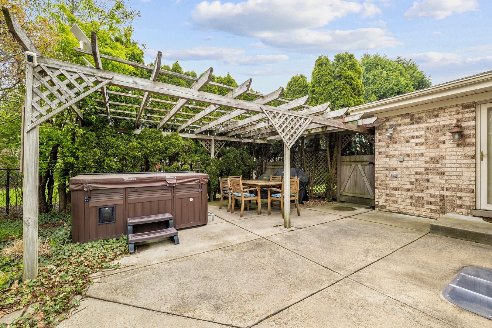 3130 Kayjay Drive