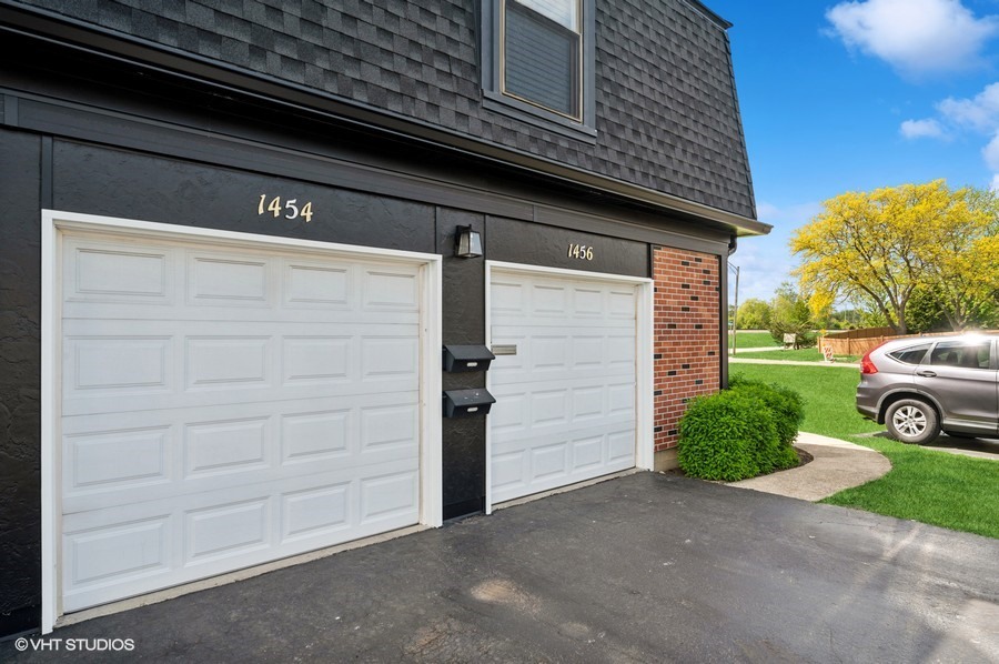 1454 Inverrary Lane