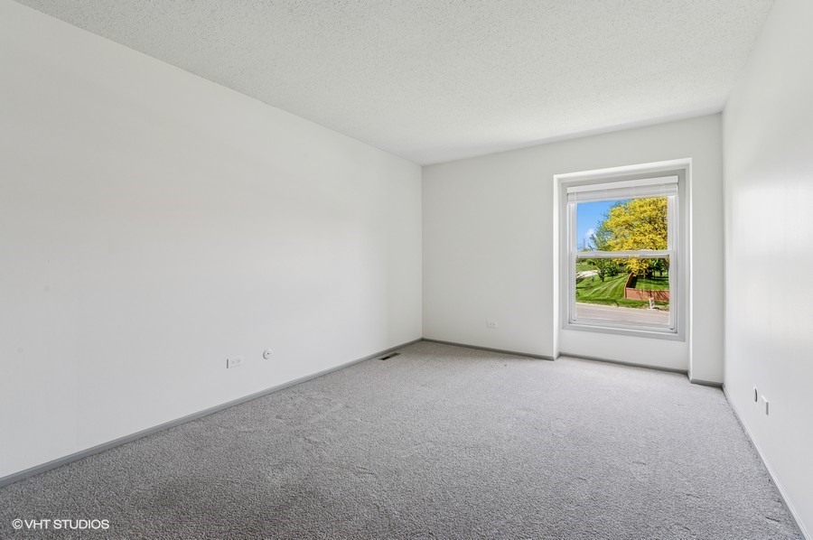 1454 Inverrary Lane