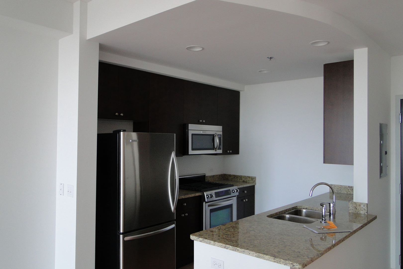 303 W Ohio Street Unit: 3708