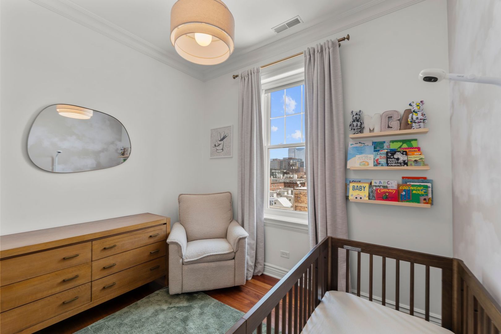 1148 W Monroe Street Unit: 6NE